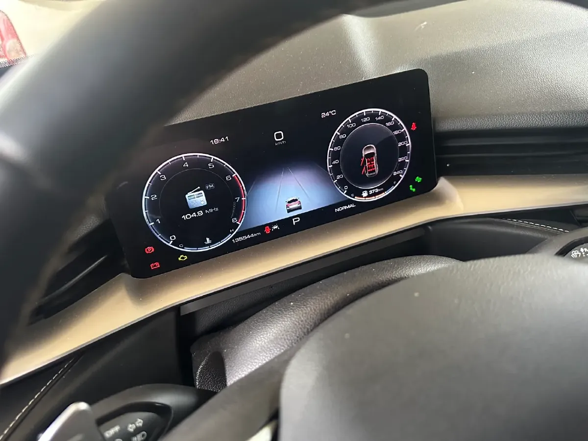 2021 Haval H6 2.0T 211HP L4 7DCT,autocango,china used car exporter,china ev exporter,chinese used car exporter,chinese used ev exporter