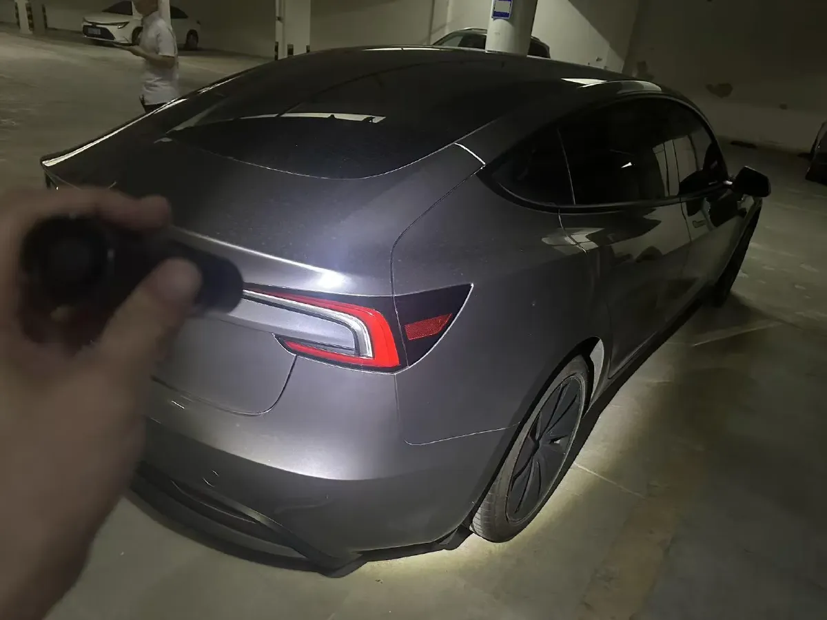 2025 Tesla Model 3 BEV 62.5KWH,autocango,china used car exporter,china ev exporter,chinese used car exporter,chinese used ev exporter