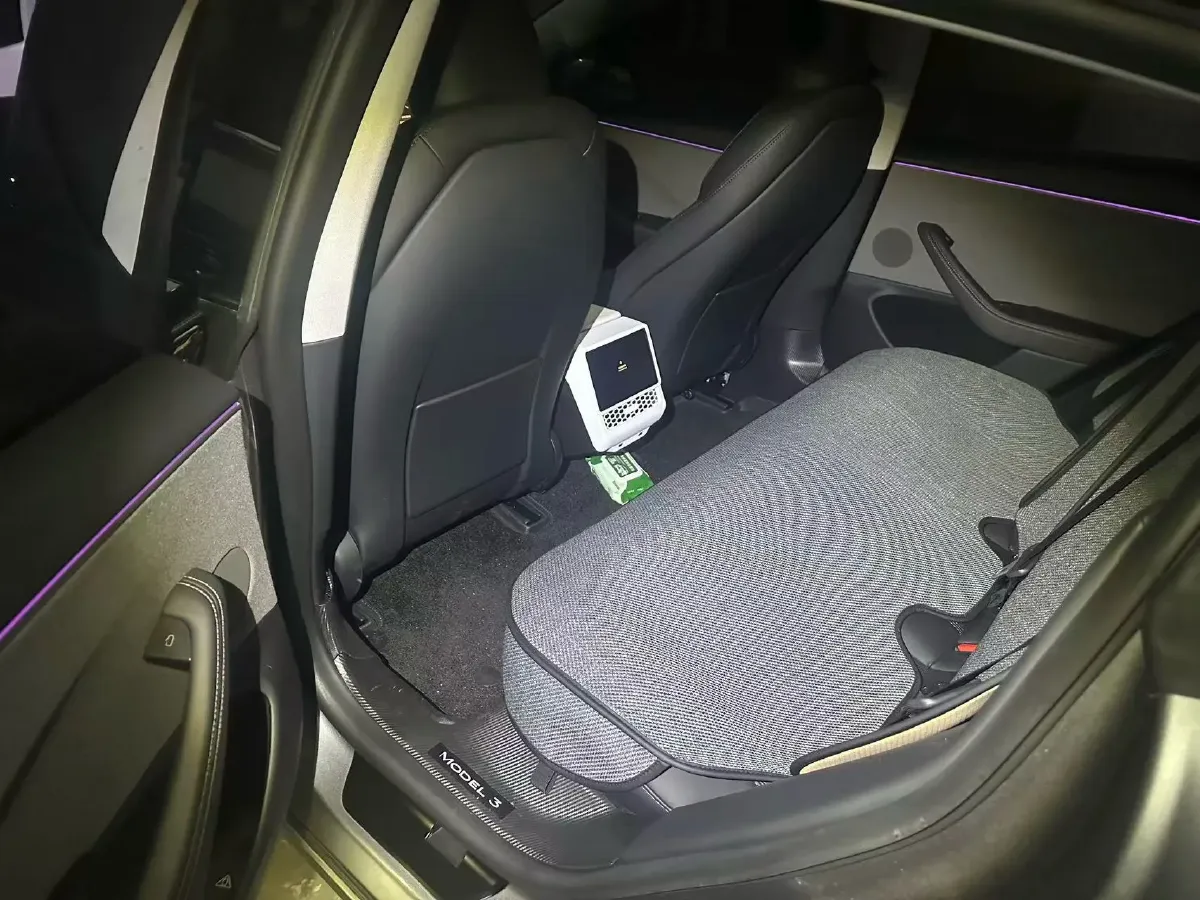 2025 Tesla Model 3 BEV 62.5KWH,autocango,china used car exporter,china ev exporter,chinese used car exporter,chinese used ev exporter