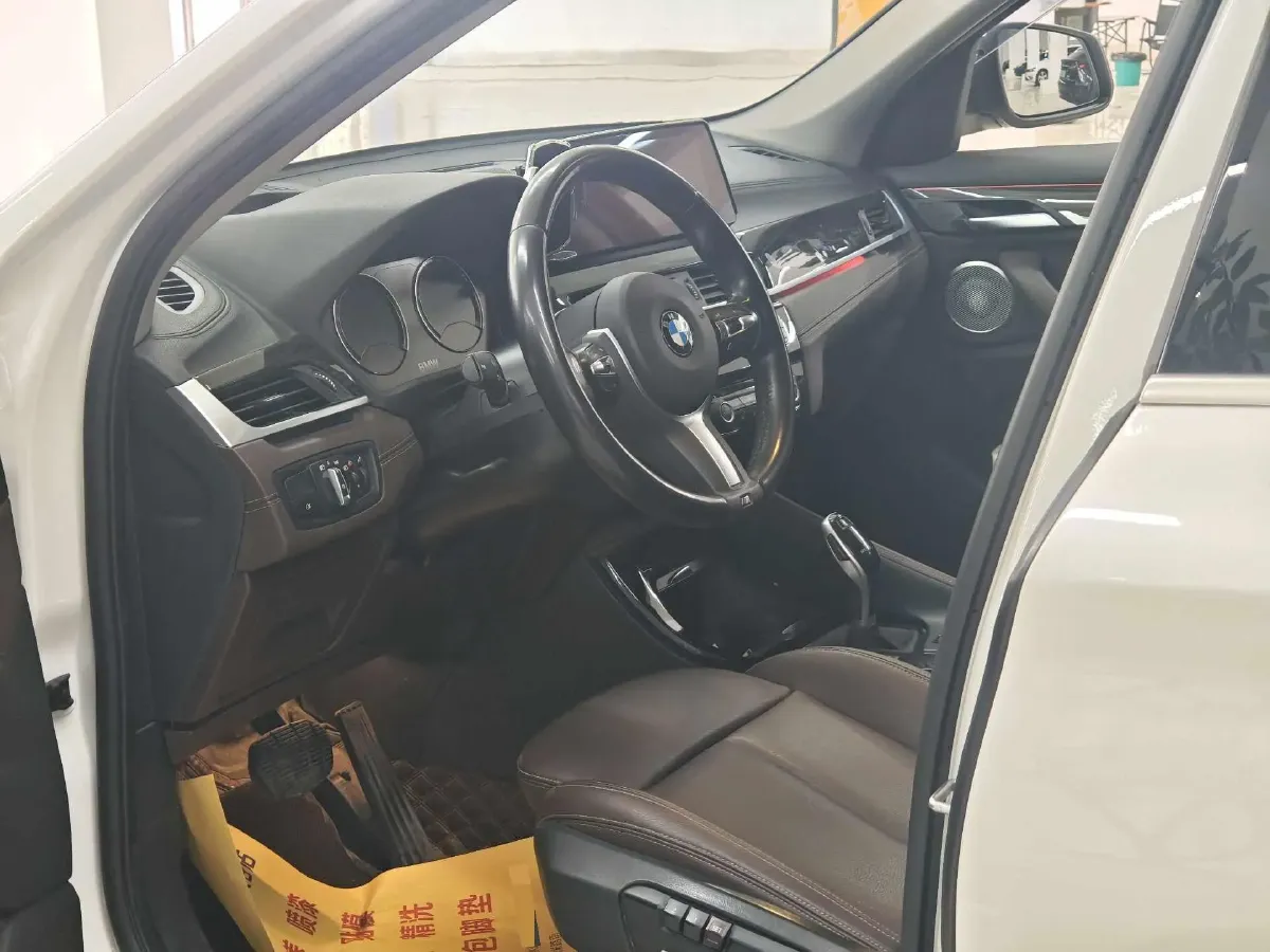 2021 BMW X1 2.0T 192HP L4 8AT,autocango,china used car exporter,china ev exporter,chinese used car exporter,chinese used ev exporter