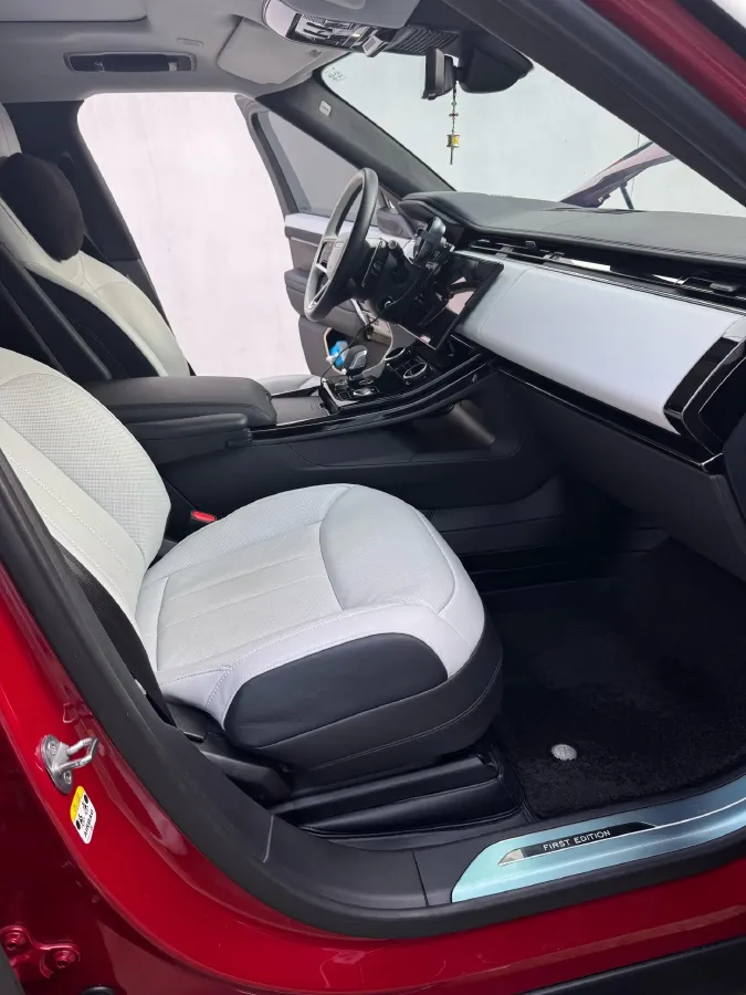 2023 Land Rover Range Rover Sport 3.0T 400HP L6 8AT PHEV 38.2KWH,autocango,china used car exporter,china ev exporter,chinese used car exporter,chinese used ev exporter