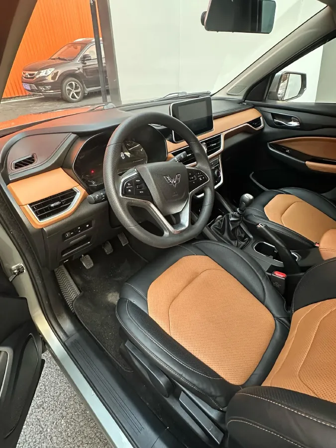 2019 WuLing HongGuang S3 1.5L 99HP L4 6MT,autocango,china used car exporter,china ev exporter,chinese used car exporter,chinese used ev exporter