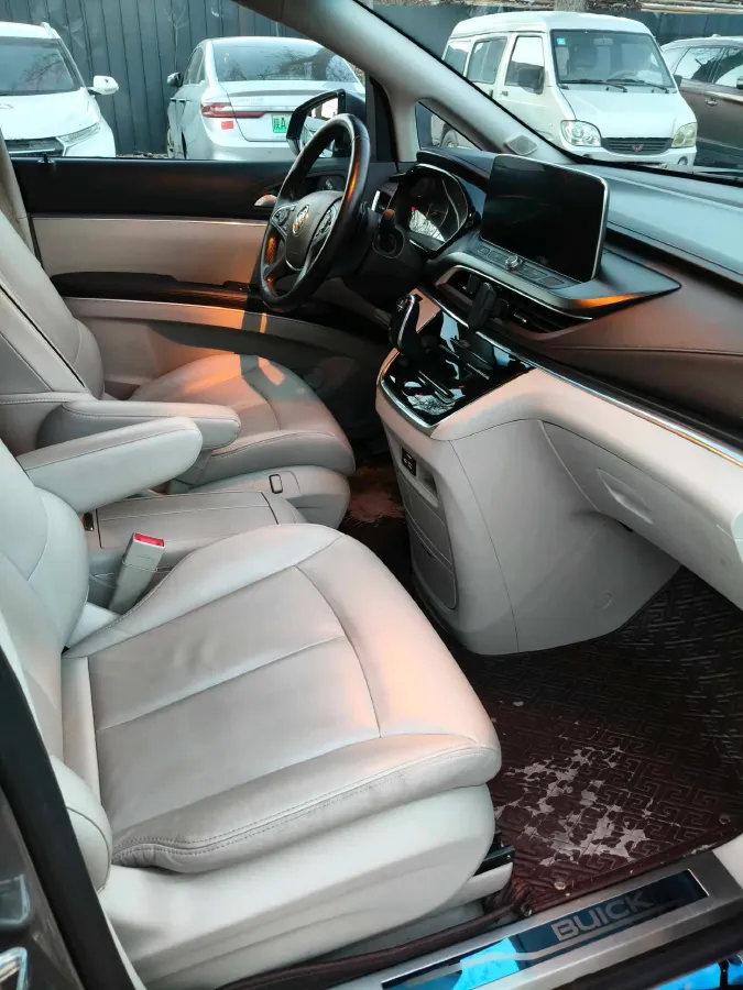 2021 Buick GL8 2.0T 237HP L4 9AT,autocango,china used car exporter,china ev exporter,chinese used car exporter,chinese used ev exporter