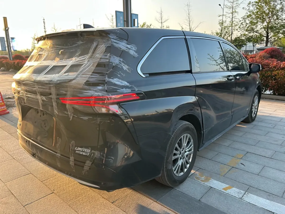 2021 Toyota Sienna 2.5L 192HP L4 E-CVT Hybrid,autocango,china used car exporter,china ev exporter,chinese used car exporter,chinese used ev exporter
