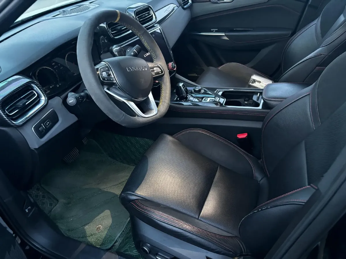 2018 Toyota C-HR 2.0L 171HP L4 CVT,autocango,china used car exporter,china ev exporter,chinese used car exporter,chinese used ev exporter