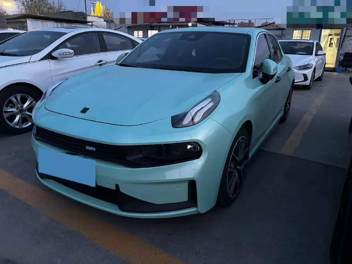 2018 Toyota C-HR 2.0L 171HP L4 CVT,autocango,china used car exporter,china ev exporter,chinese used car exporter,chinese used ev exporter