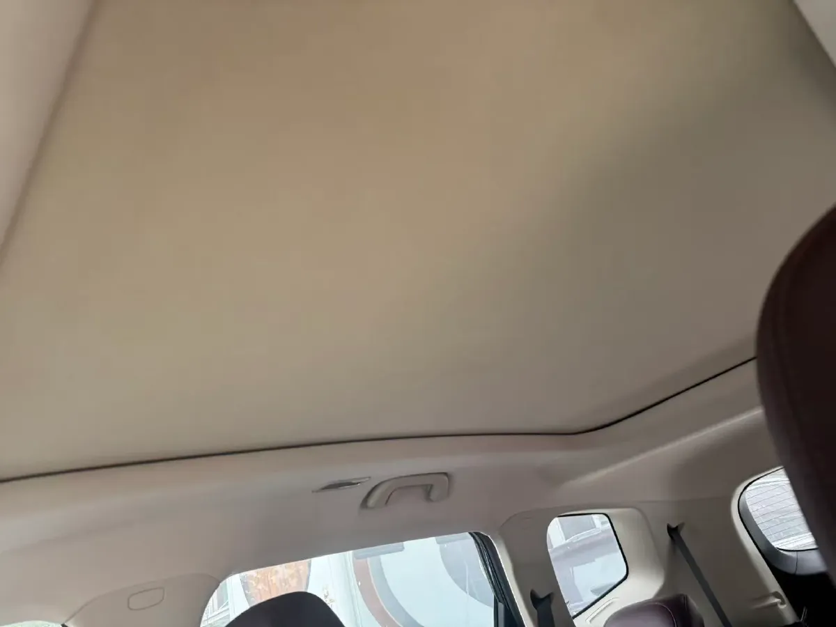 2022 Geely Okavango 1.8T 184HP L4 7DCT,autocango,china used car exporter,china ev exporter,chinese used car exporter,chinese used ev exporter