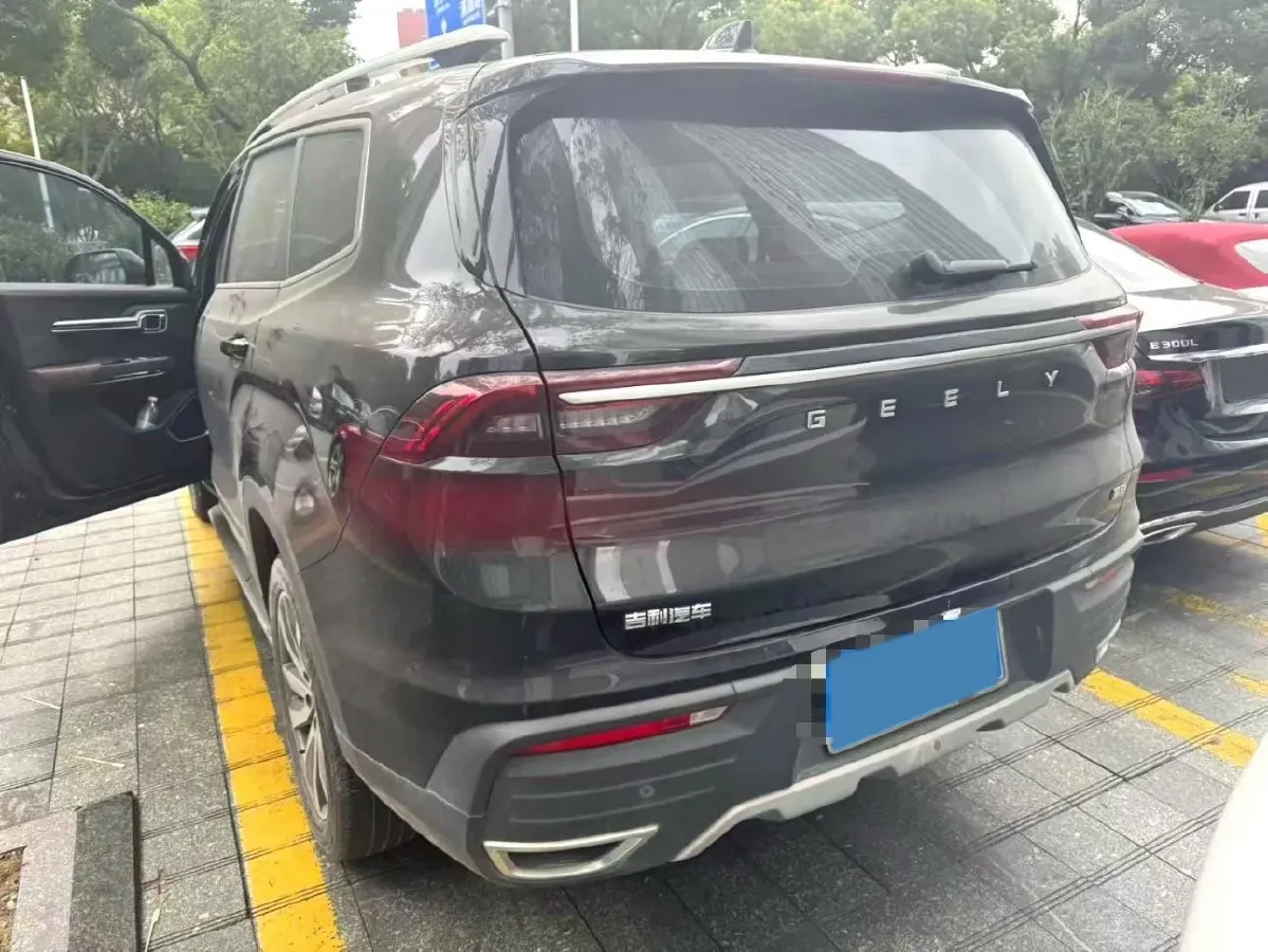 2022 Geely Okavango 1.8T 184HP L4 7DCT,autocango,china used car exporter,china ev exporter,chinese used car exporter,chinese used ev exporter