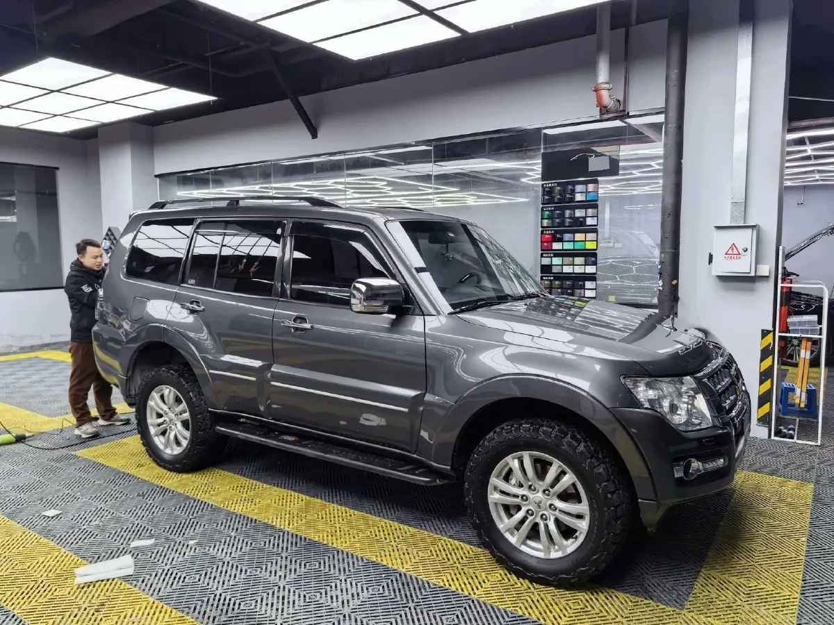 2017 Honda Jade 1.8L 141HP L4 5AT,autocango,china used car exporter,china ev exporter,chinese used car exporter,chinese used ev exporter