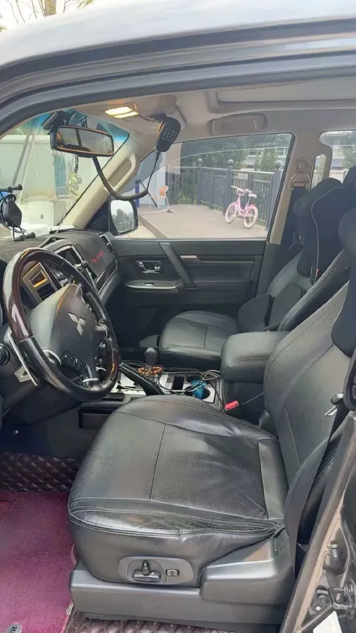 2017 Honda Jade 1.8L 141HP L4 5AT,autocango,china used car exporter,china ev exporter,chinese used car exporter,chinese used ev exporter