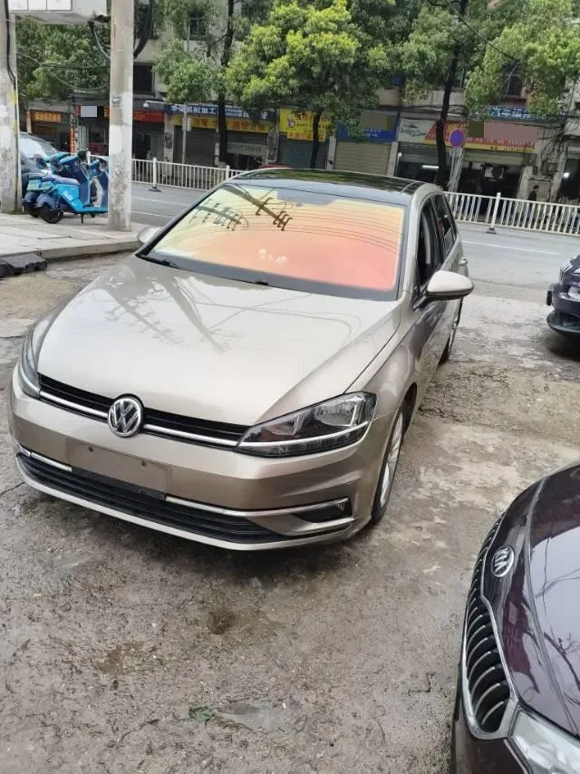 2018 Volkswagen Golf 1.6L 110HP L4 6AT,autocango,china used car exporter,china ev exporter,chinese used car exporter,chinese used ev exporter