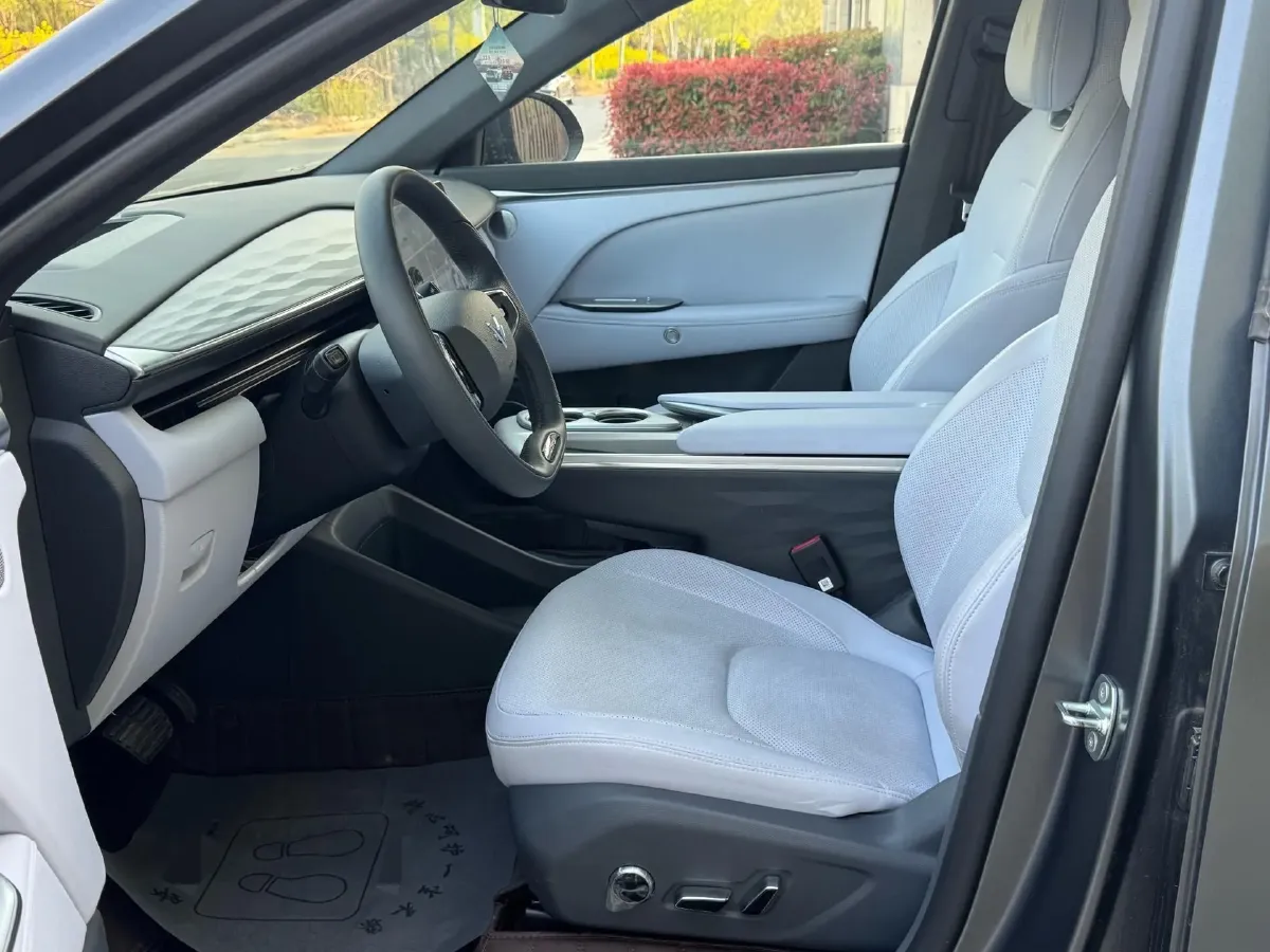 2025 Toyota bZ5 BEV,autocango,china used car exporter,china ev exporter,chinese used car exporter,chinese used ev exporter