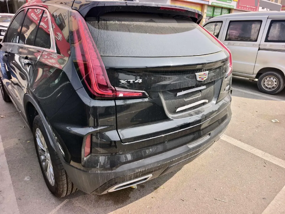 2024 Cadillac XT4 2.0T 237HP L4 9AT,autocango,china used car exporter,china ev exporter,chinese used car exporter,chinese used ev exporter