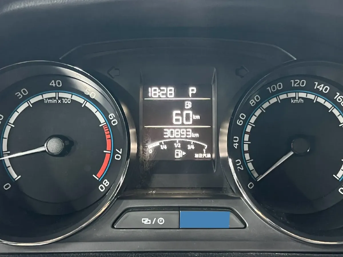 2022 Skoda Kamiq 1.5L 112HP L4 6AT,autocango,china used car exporter,china ev exporter,chinese used car exporter,chinese used ev exporter