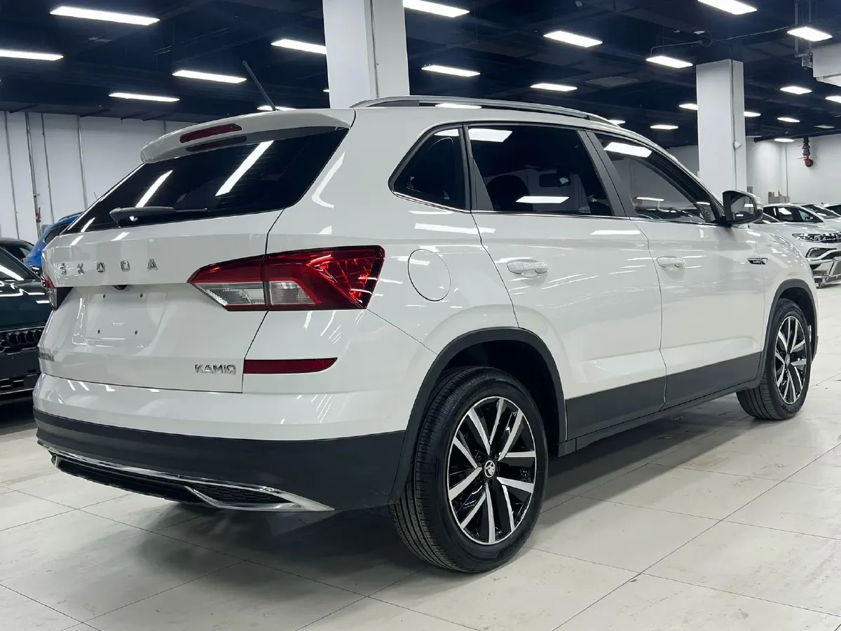 2022 Skoda Kamiq 1.5L 112HP L4 6AT,autocango,china used car exporter,china ev exporter,chinese used car exporter,chinese used ev exporter