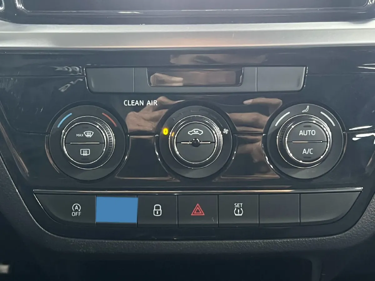 2022 Skoda Kamiq 1.5L 112HP L4 6AT,autocango,china used car exporter,china ev exporter,chinese used car exporter,chinese used ev exporter