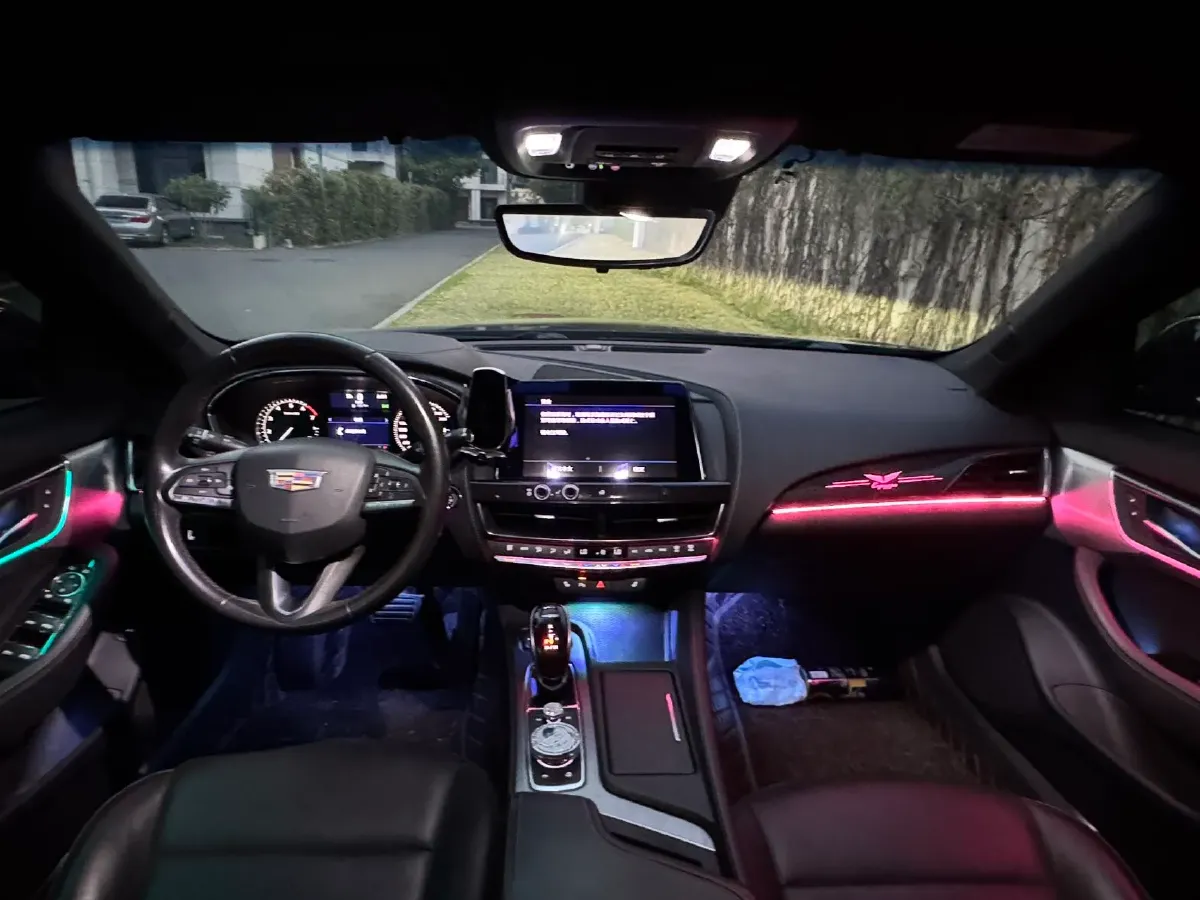 2020 Cadillac CT5 2.0T 237HP L4 10AT,autocango,china used car exporter,china ev exporter,chinese used car exporter,chinese used ev exporter