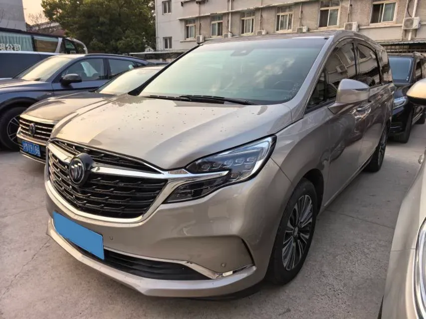 2022 Buick GL8 2.0T 237HP L4 9AT,autocango,china used car exporter,china ev exporter,chinese used car exporter,chinese used ev exporter