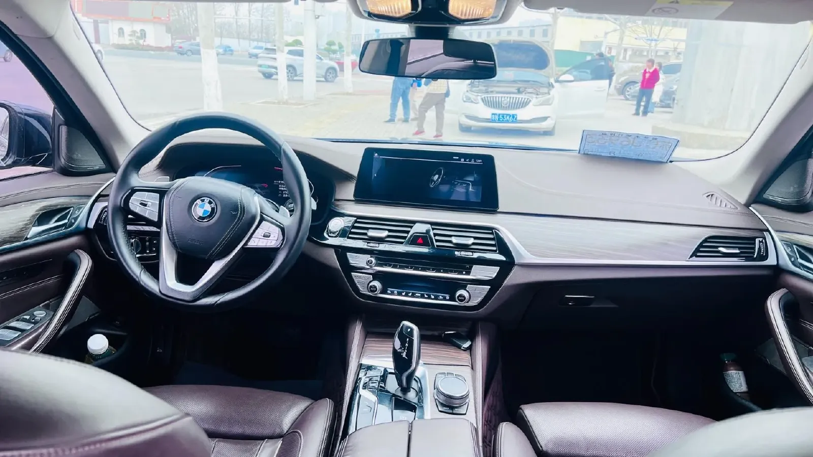 2020 BMW 5 Series 2.0T 252HP L4 8AT,autocango,china used car exporter,china ev exporter,chinese used car exporter,chinese used ev exporter