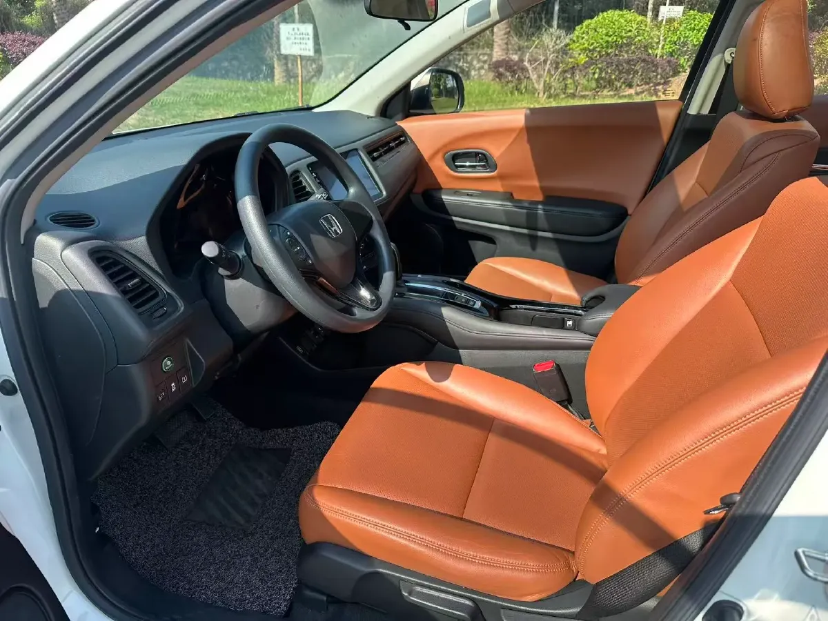 2022 Honda Vezel 1.5L 131HP L4 CVT,autocango,china used car exporter,china ev exporter,chinese used car exporter,chinese used ev exporter