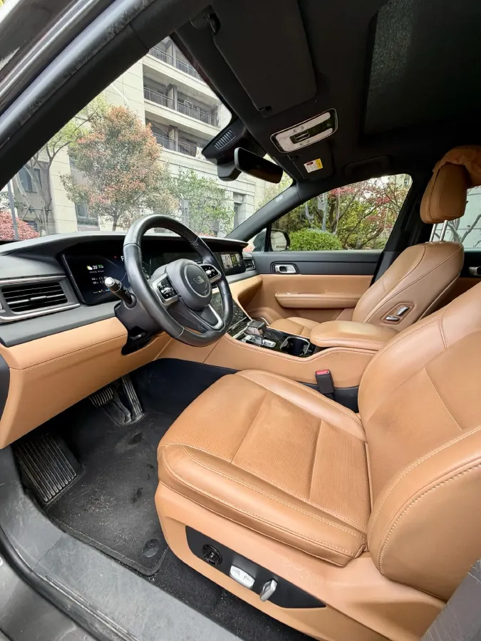 2021 Li ONE Range Extended 131HP REEV 40.5KWH,autocango,china used car exporter,china ev exporter,chinese used car exporter,chinese used ev exporter