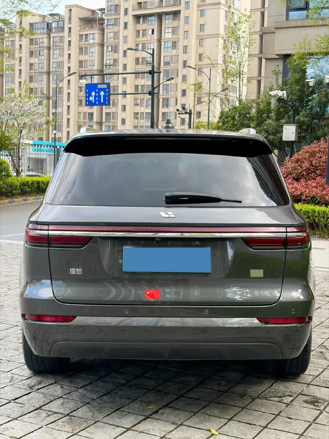 2021 Li ONE Range Extended 131HP REEV 40.5KWH,autocango,china used car exporter,china ev exporter,chinese used car exporter,chinese used ev exporter