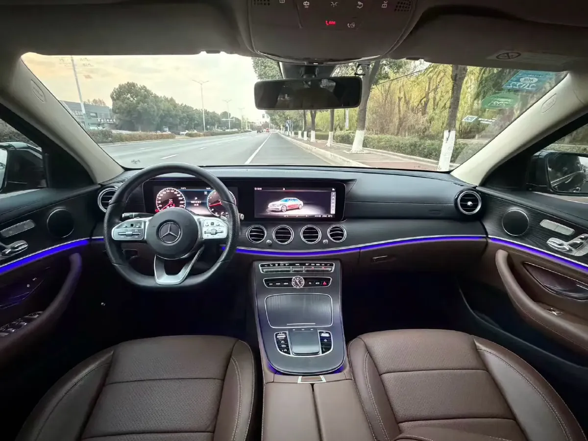 2020 Mercedes-Benz E Class 2.0T 258HP L4 9AT,autocango,china used car exporter,china ev exporter,chinese used car exporter,chinese used ev exporter