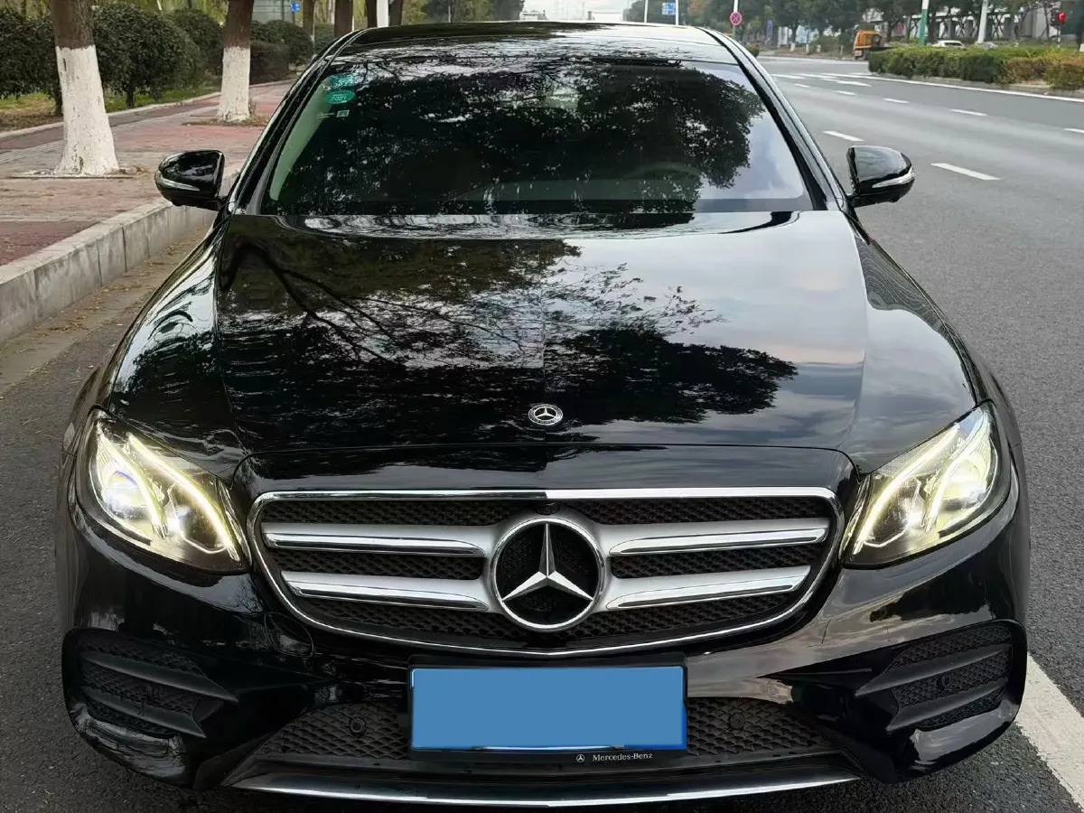 2020 Mercedes-Benz E Class 2.0T 258HP L4 9AT,autocango,china used car exporter,china ev exporter,chinese used car exporter,chinese used ev exporter