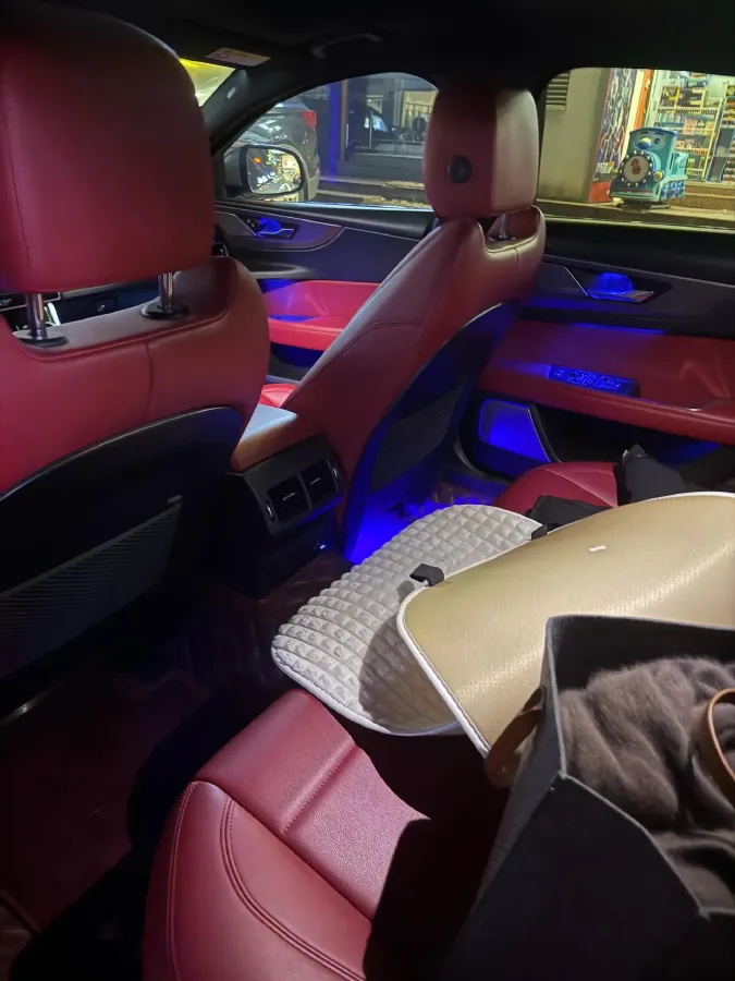 2020 Jaguar XEL 2.0T 200HP L4 8AT,autocango,china used car exporter,china ev exporter,chinese used car exporter,chinese used ev exporter