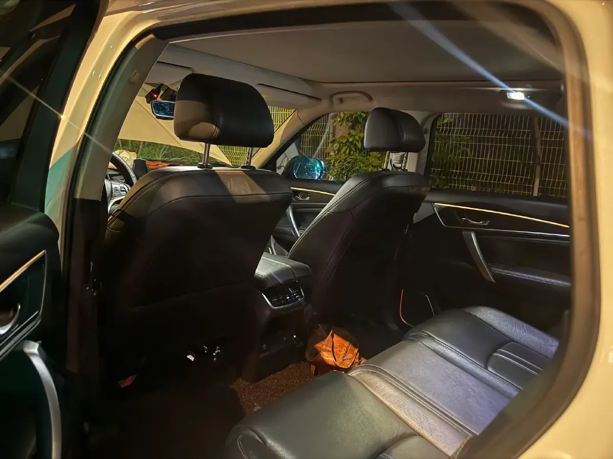 2020 Honda Avancier 2.0T 272HP L4 9AT,autocango,china used car exporter,china ev exporter,chinese used car exporter,chinese used ev exporter