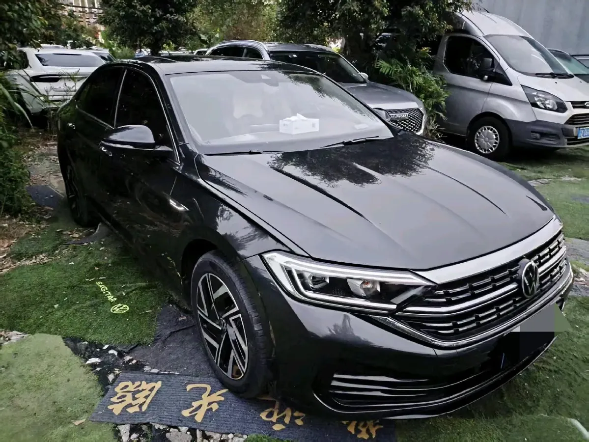 2023 Volkswagen Sagitar 1.5T 160HP L4 7DCT,autocango,china used car exporter,china ev exporter,chinese used car exporter,chinese used ev exporter