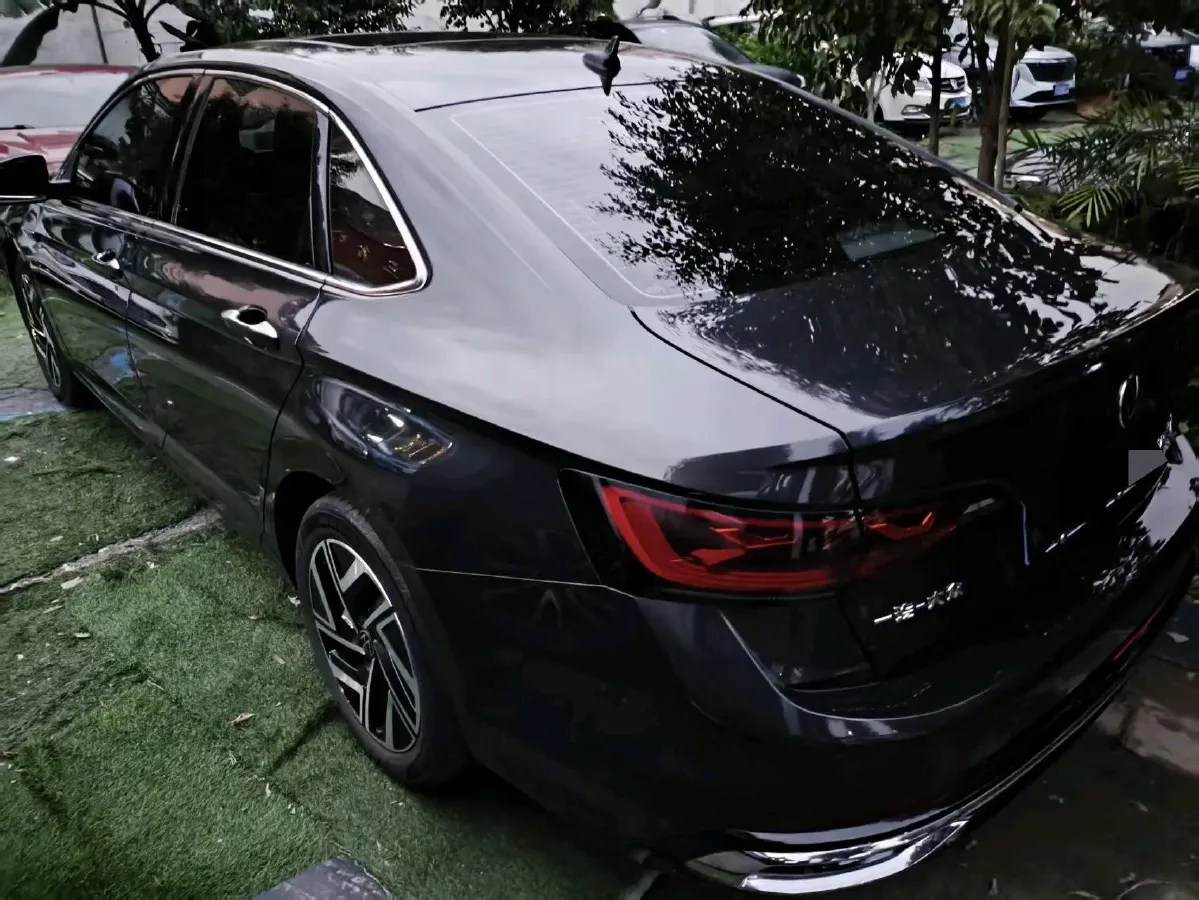 2023 Volkswagen Sagitar 1.5T 160HP L4 7DCT,autocango,china used car exporter,china ev exporter,chinese used car exporter,chinese used ev exporter