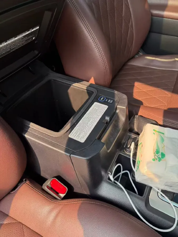 2019 Toyota Land Cruiser Prado 3.5L 280HP V6 6AT,autocango,china used car exporter,china ev exporter,chinese used car exporter,chinese used ev exporter