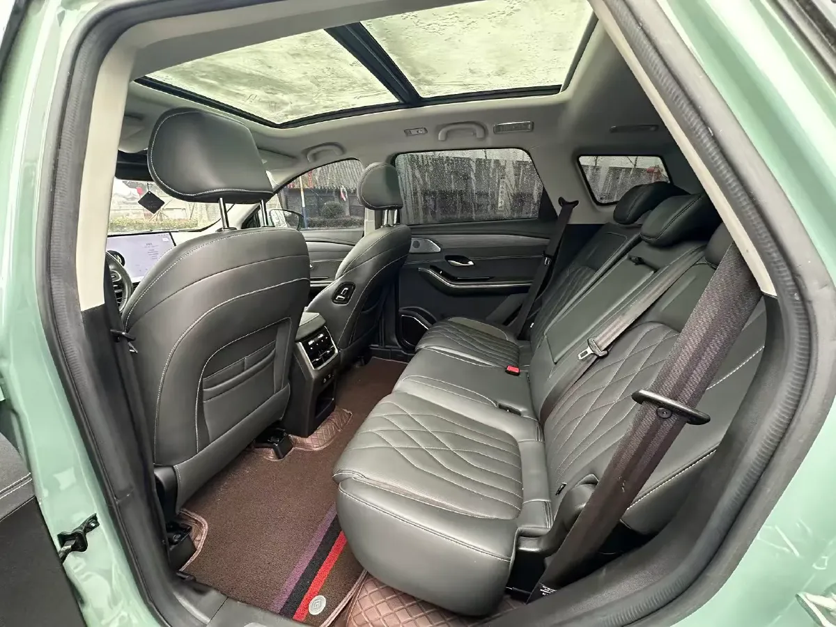 2023 Jetour Traveller 2.0T 254HP L4 7DCT,autocango,china used car exporter,china ev exporter,chinese used car exporter,chinese used ev exporter