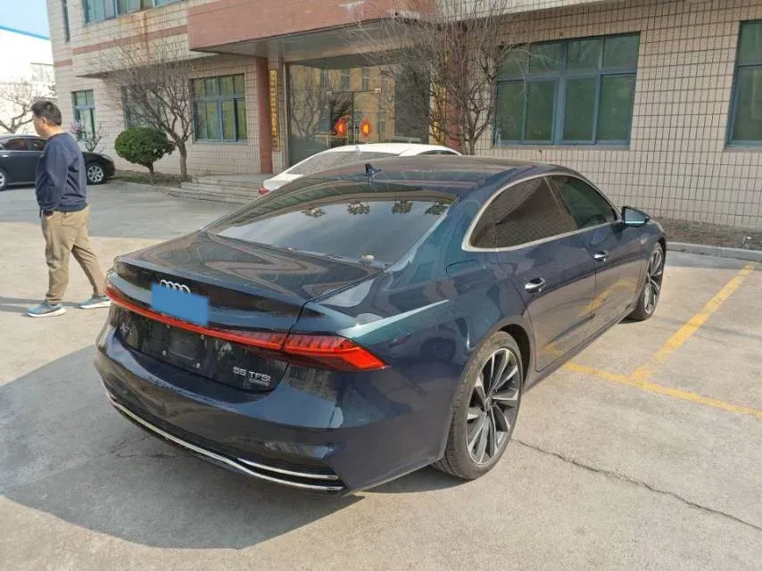 2022 Audi A7L 3.0T 340HP V6 7DCT,autocango,china used car exporter,china ev exporter,chinese used car exporter,chinese used ev exporter