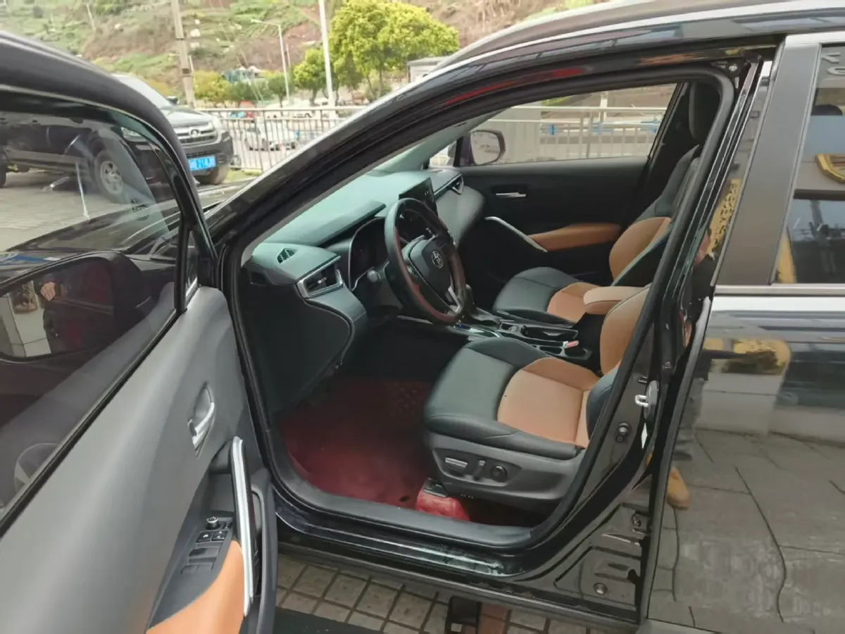 2023 Toyota Frontlander 2.0L 171HP L4 CVT,autocango,china used car exporter,china ev exporter,chinese used car exporter,chinese used ev exporter