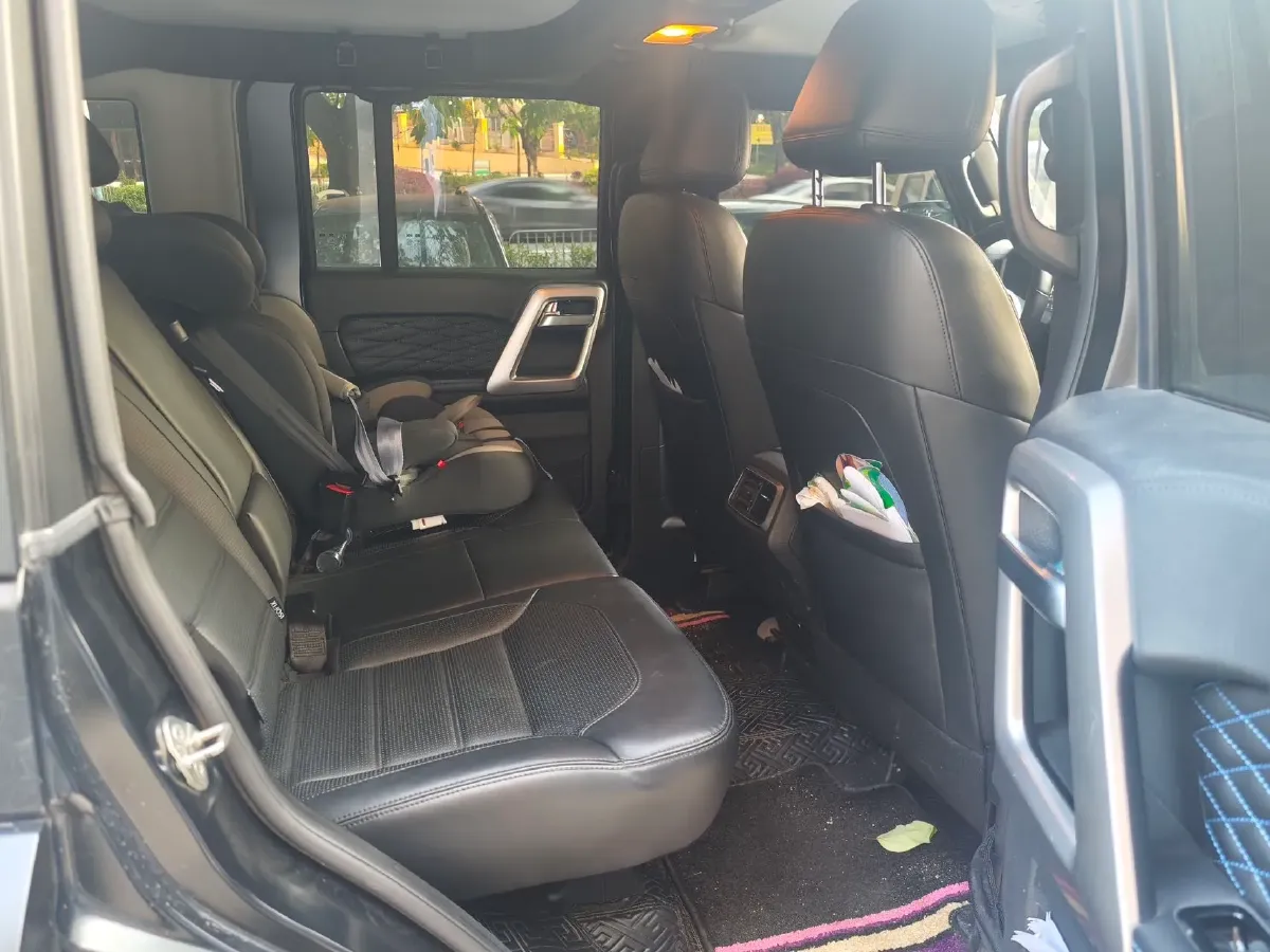 2024 Beijing BJ40 2.0T 163HP L4 8AT,autocango,china used car exporter,china ev exporter,chinese used car exporter,chinese used ev exporter