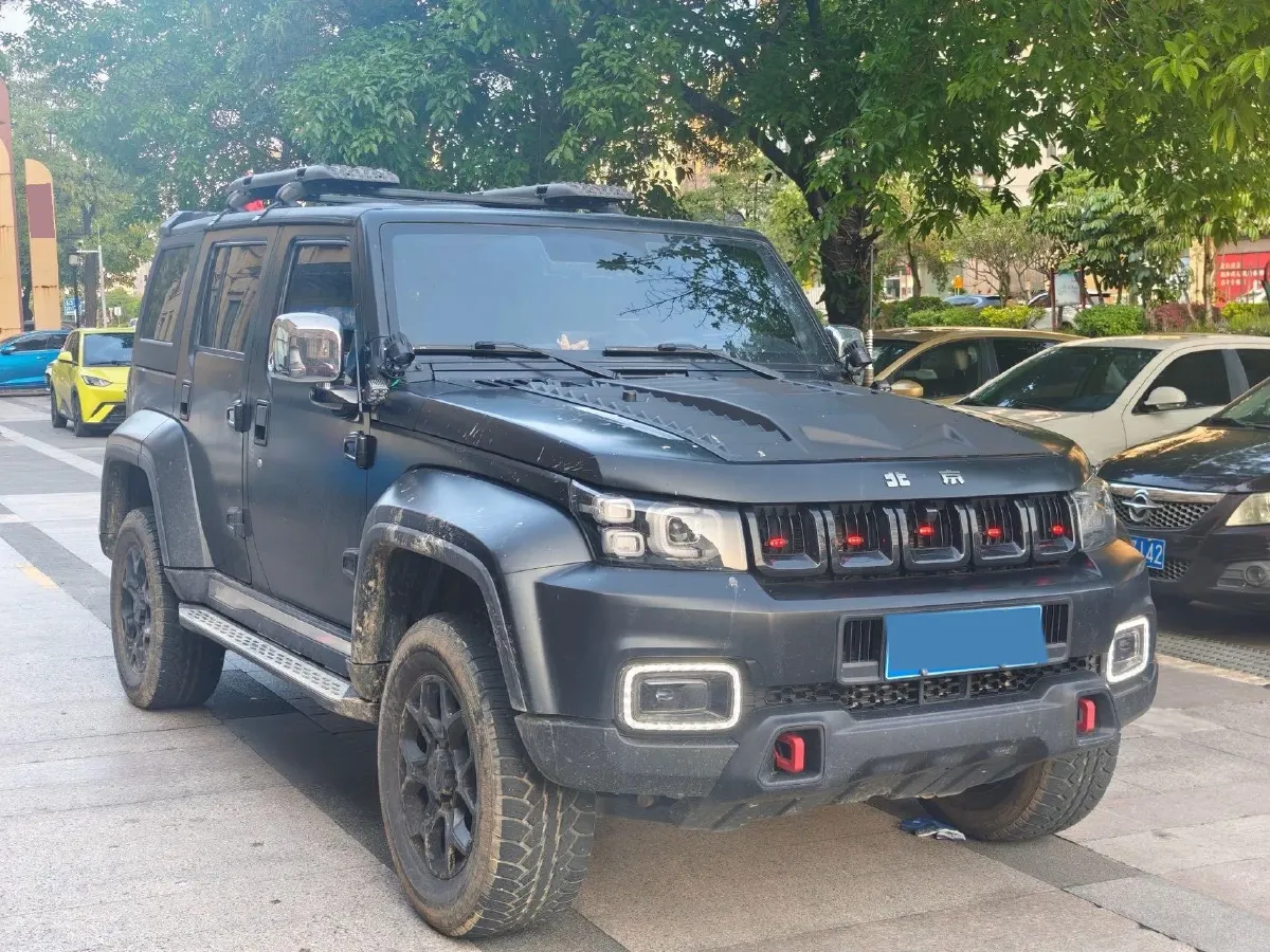 2024 Beijing BJ40 2.0T 163HP L4 8AT,autocango,china used car exporter,china ev exporter,chinese used car exporter,chinese used ev exporter