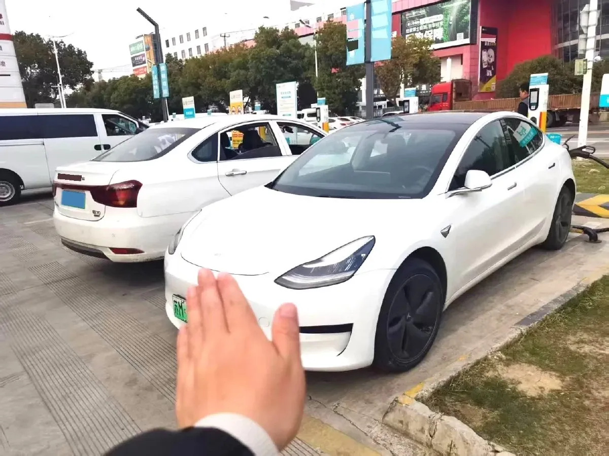 2019 Honda Odyssey 2.0L 146HP L4 E-CVT Hybrid,autocango,china used car exporter,china ev exporter,chinese used car exporter,chinese used ev exporter