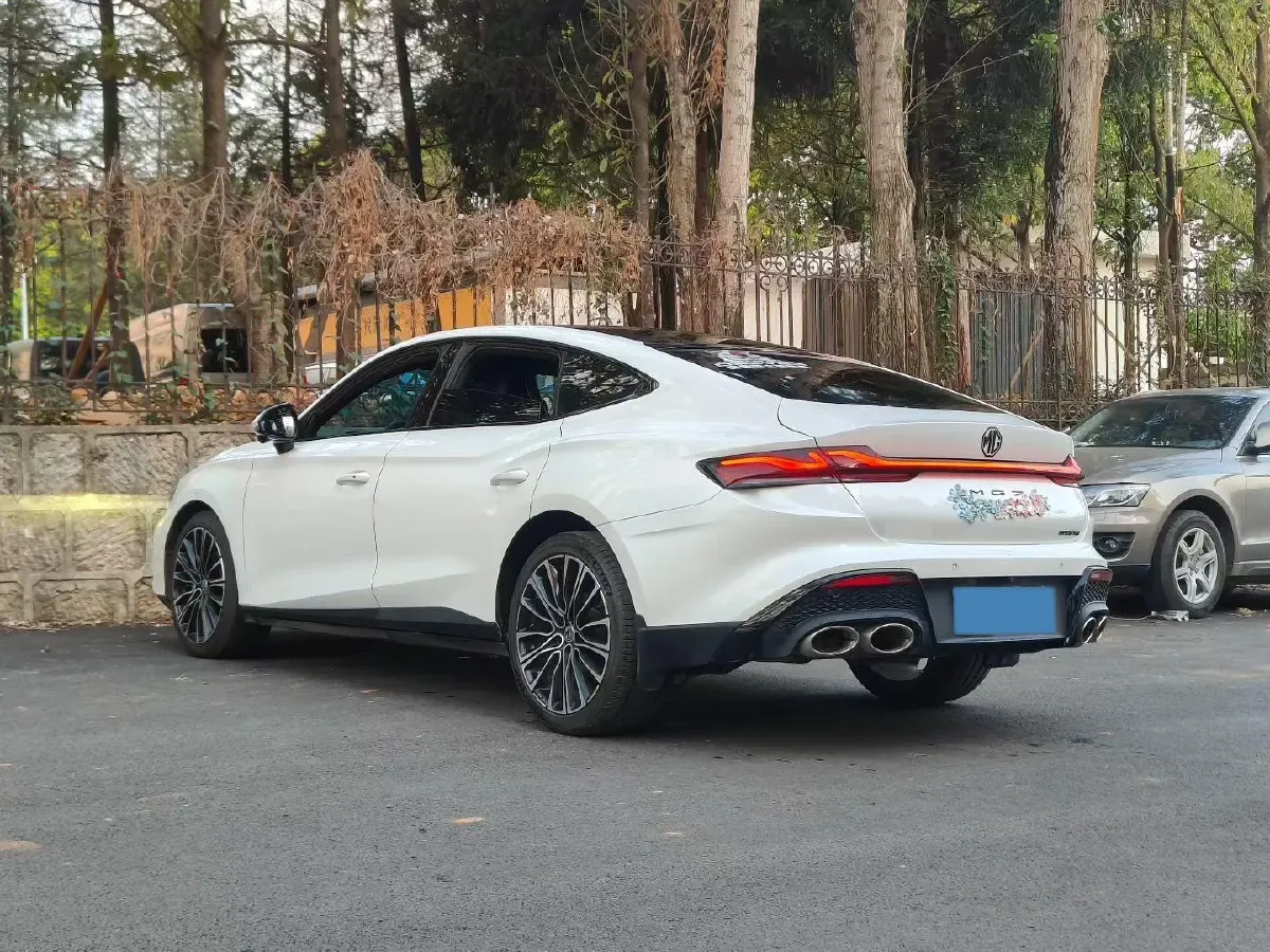 2023 MG 7 1.5T 188HP L4 7DCT,autocango,china used car exporter,china ev exporter,chinese used car exporter,chinese used ev exporter