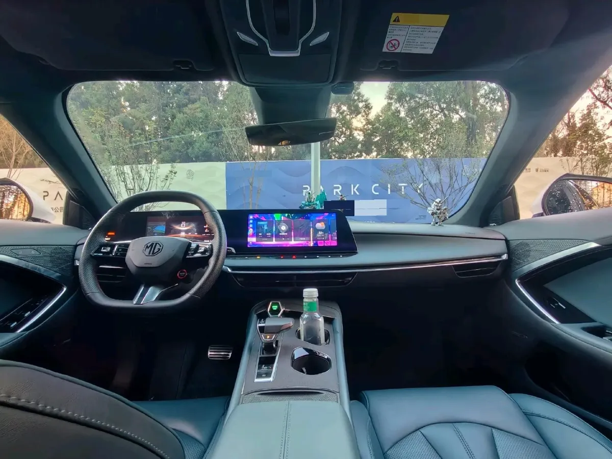 2023 MG 7 1.5T 188HP L4 7DCT,autocango,china used car exporter,china ev exporter,chinese used car exporter,chinese used ev exporter