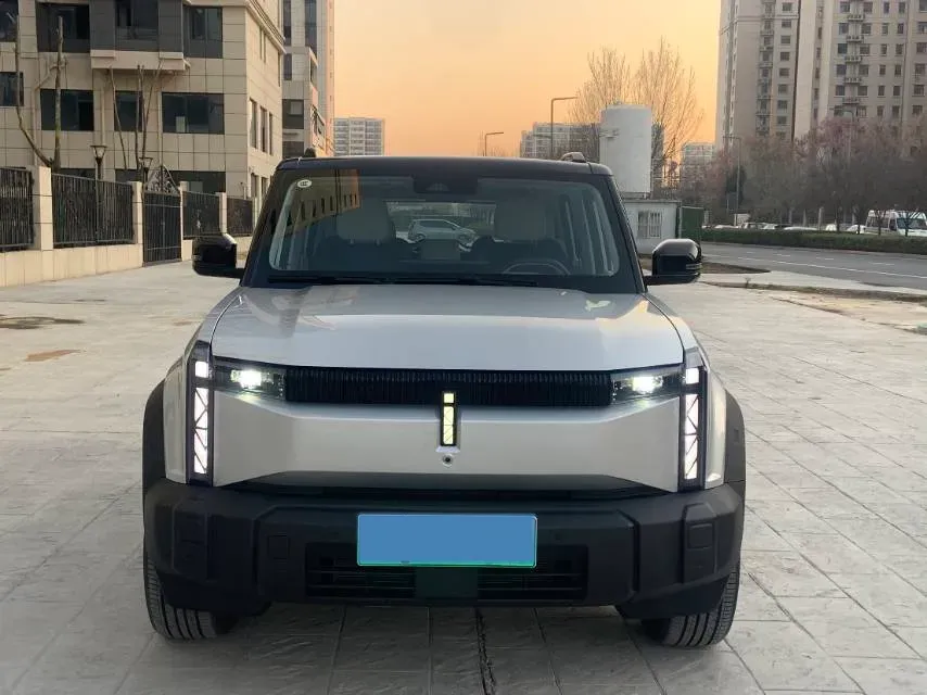2024 Dongfeng RuiQi 7 2.0T 228HP L4 8AT,autocango,china used car exporter,china ev exporter,chinese used car exporter,chinese used ev exporter