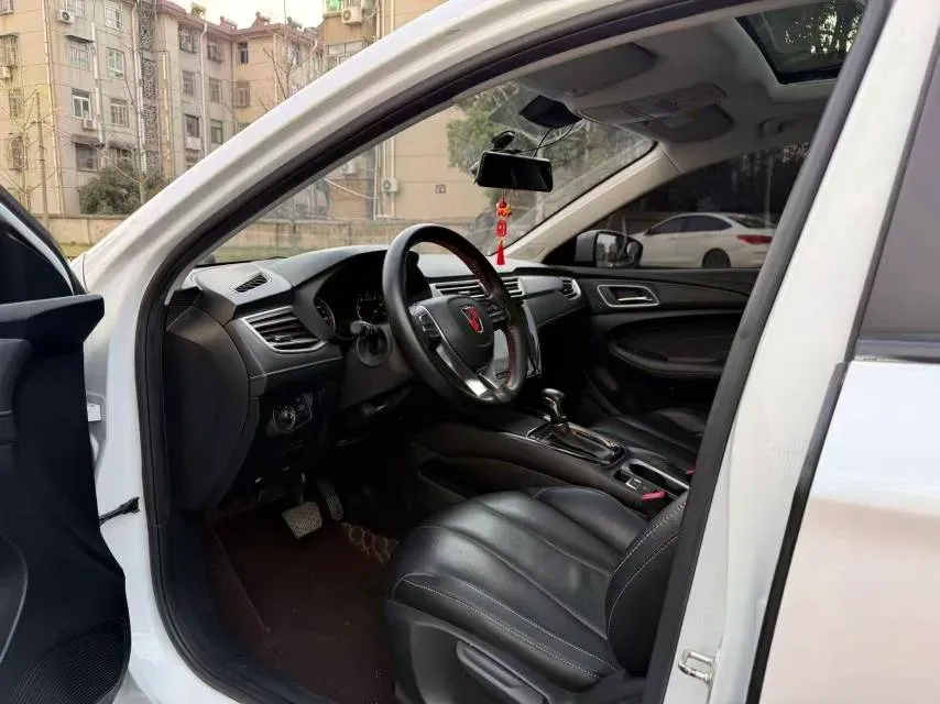 2019 Roewe i5 1.5L 120HP L4 CVT,autocango,china used car exporter,china ev exporter,chinese used car exporter,chinese used ev exporter