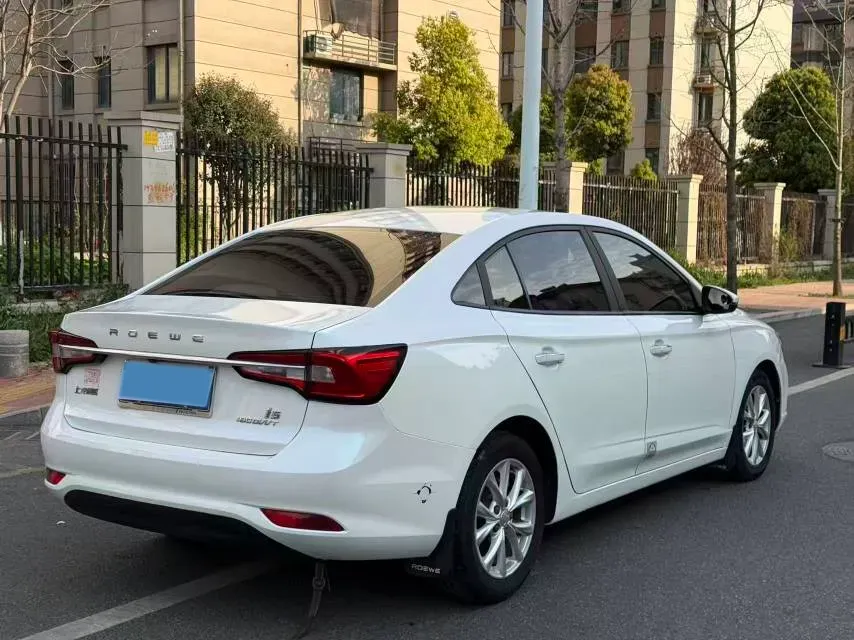 2019 Roewe i5 1.5L 120HP L4 CVT,autocango,china used car exporter,china ev exporter,chinese used car exporter,chinese used ev exporter