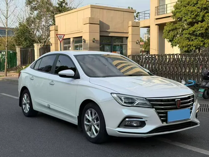 2019 Roewe i5 1.5L 120HP L4 CVT,autocango,china used car exporter,china ev exporter,chinese used car exporter,chinese used ev exporter