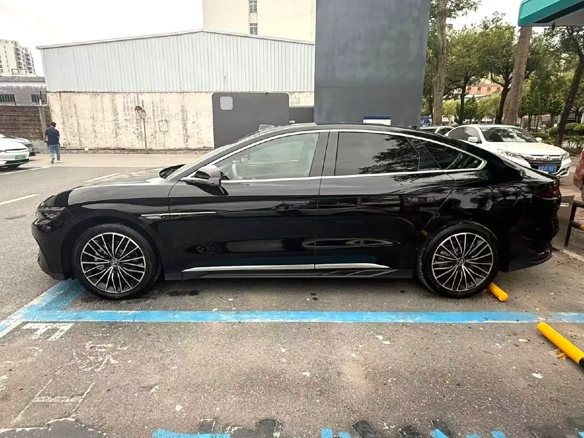 2025 BYD Han 1.5T 156HP L4 E-CVT PHEV,autocango,china used car exporter,china ev exporter,chinese used car exporter,chinese used ev exporter