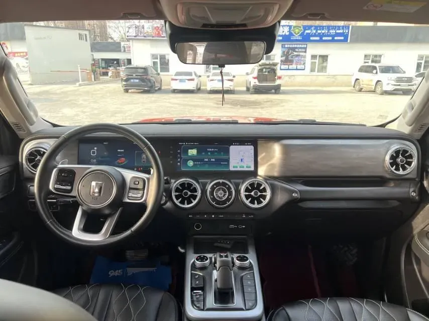 2023 Tank 300 2.0T 227HP L4 8AT,autocango,china used car exporter,china ev exporter,chinese used car exporter,chinese used ev exporter