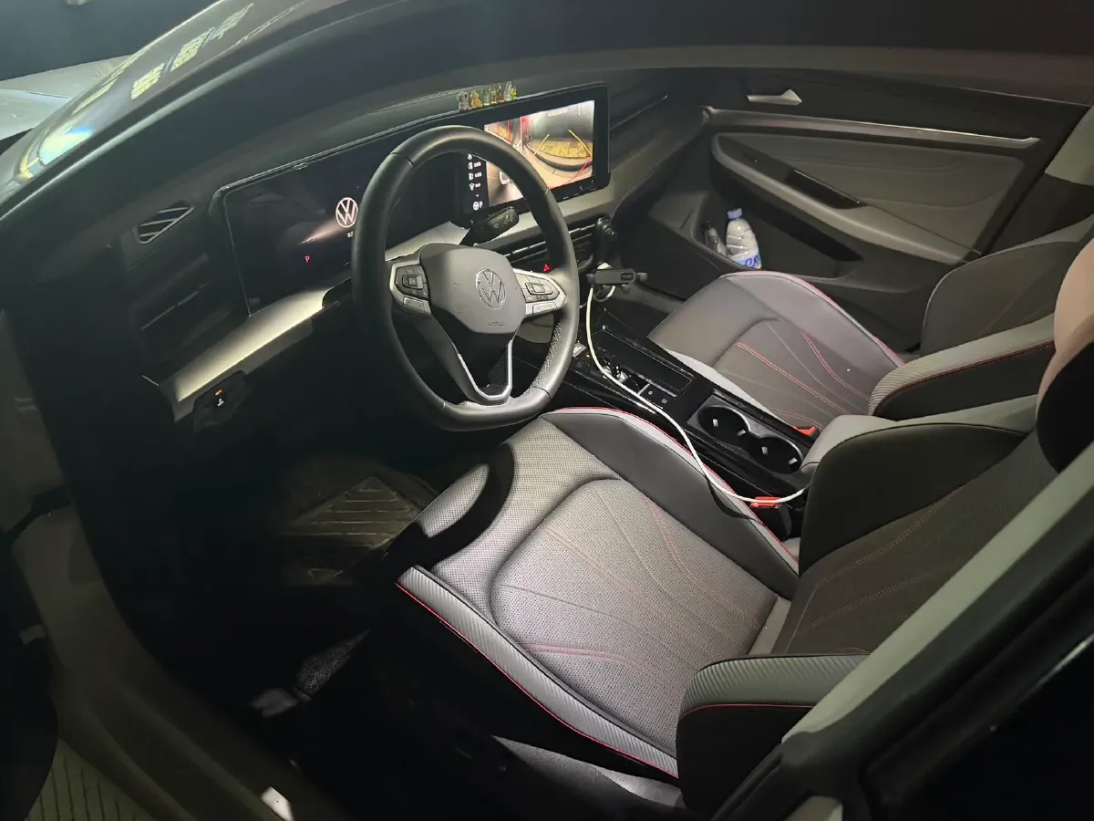 2024 Volkswagen Lamando 1.4T 150HP L4 7DCT,autocango,china used car exporter,china ev exporter,chinese used car exporter,chinese used ev exporter