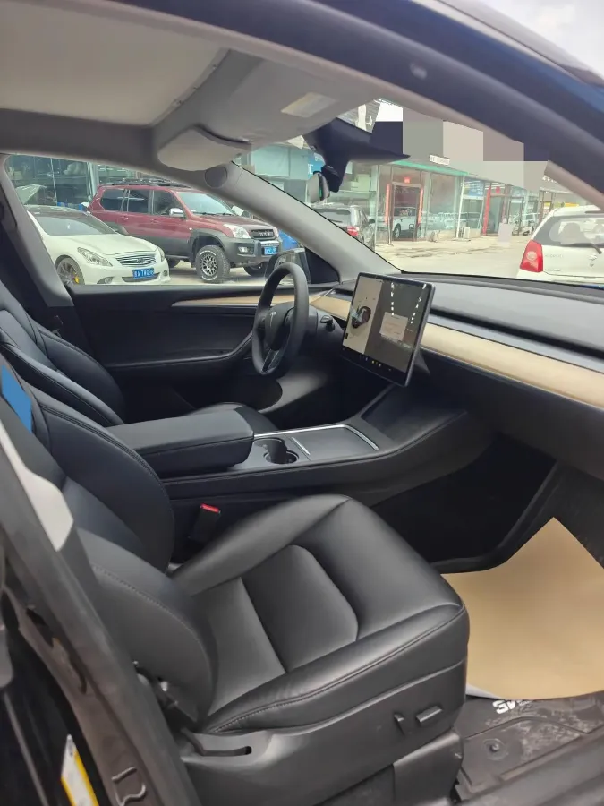 2022 Tesla Model Y BEV 60KWH,autocango,china used car exporter,china ev exporter,chinese used car exporter,chinese used ev exporter