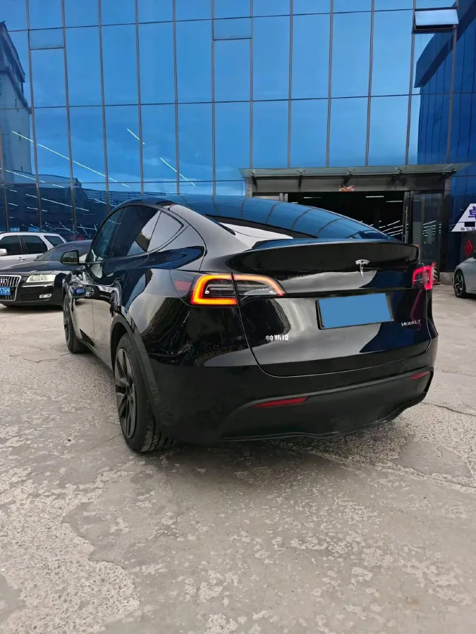 2022 Tesla Model Y BEV 60KWH,autocango,china used car exporter,china ev exporter,chinese used car exporter,chinese used ev exporter